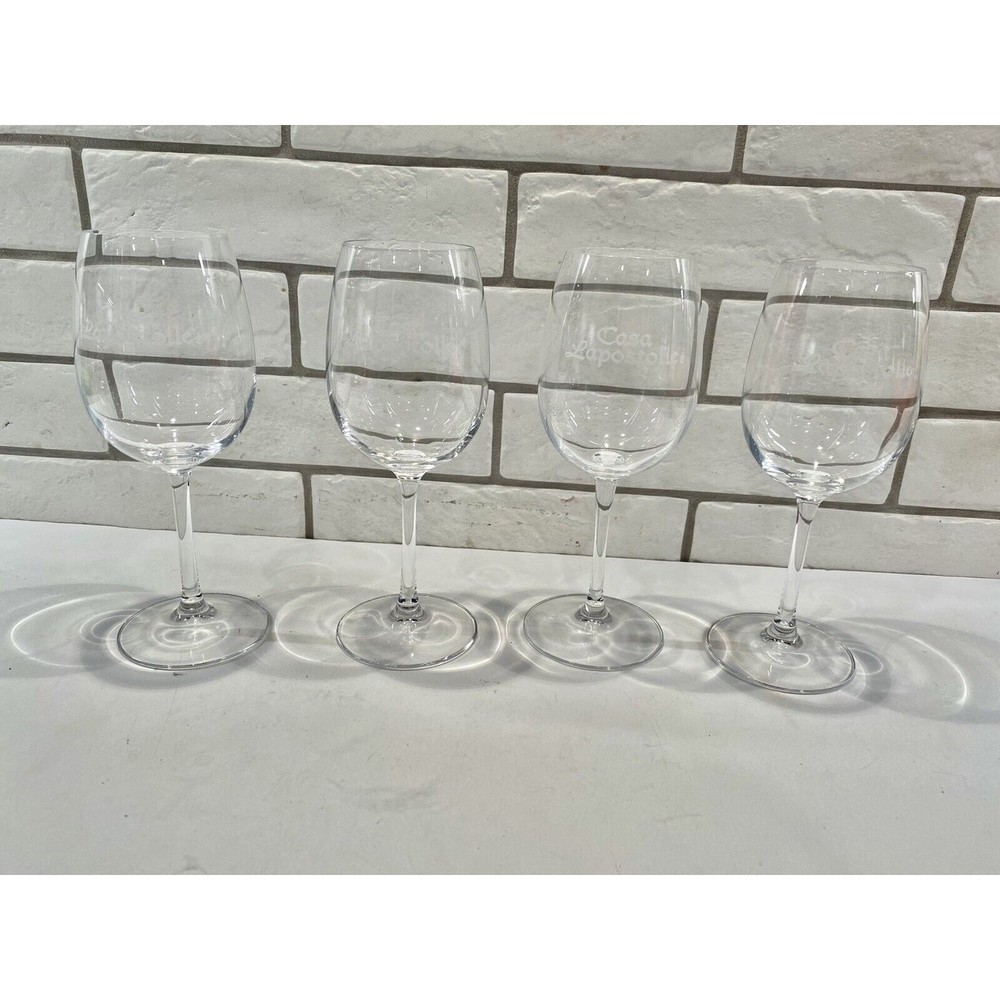 Set‎ Of 4 Casa Lapostolle Wine Glasses Clear Glass